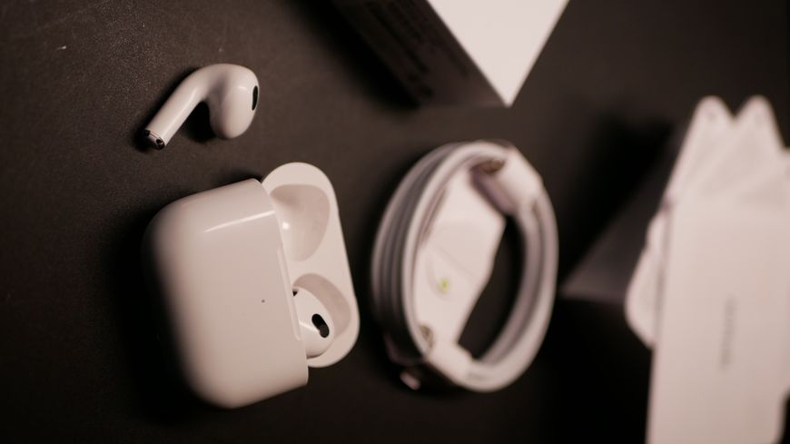 Навушники AirPods 3 (Копія 1:1) з оригінальним мікрофоном  1 фото